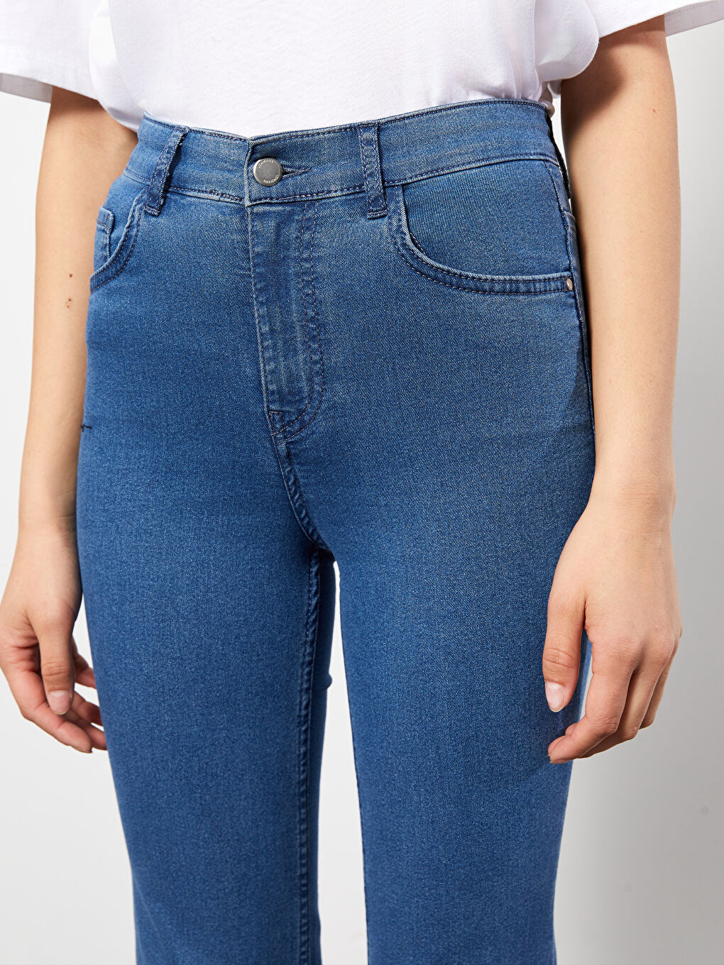 LCW ECO Mars Flare Women's Jeans -W2BK39Z8-311