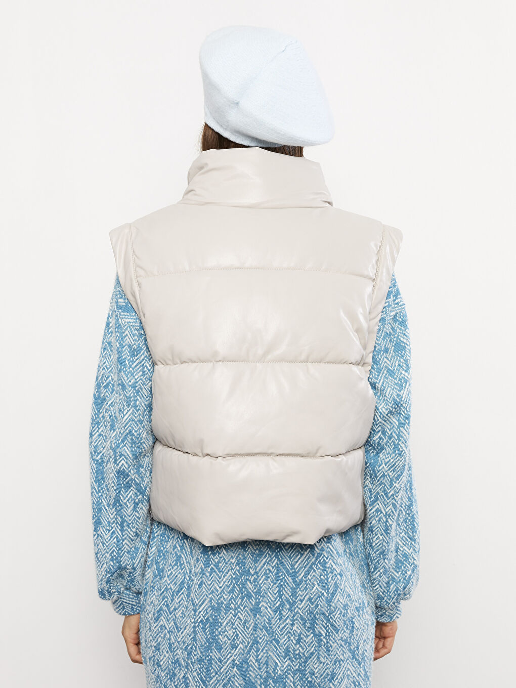 Kadın Dik Yaka Düz Şişme Yelek-5