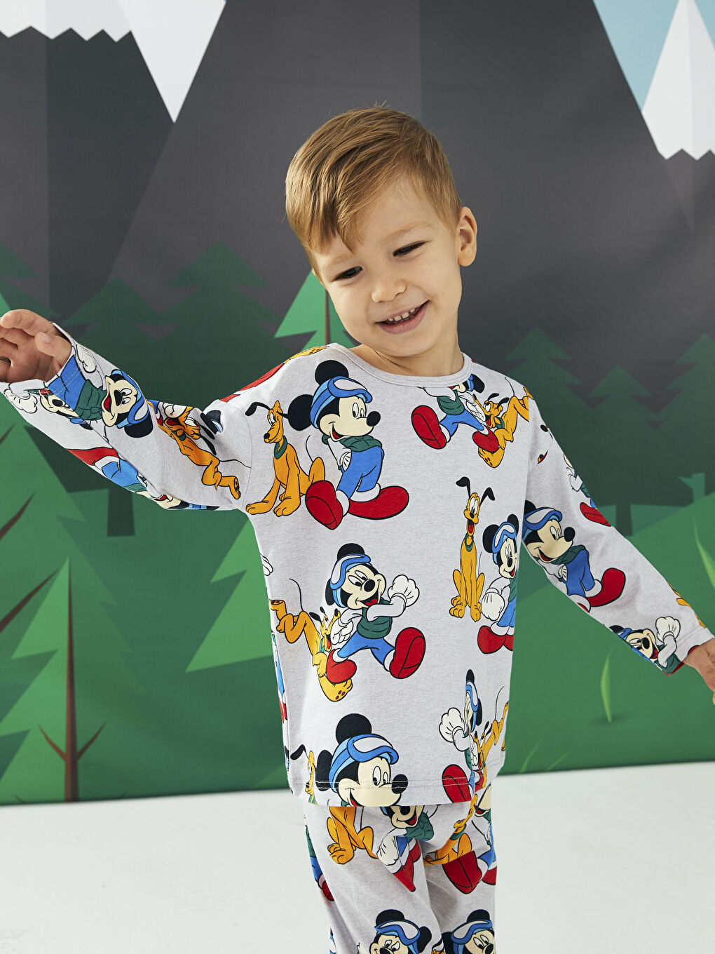Gri Bisiklet Yaka Uzun Kollu Mickey Mouse Baskılı Erkek Bebek Pijama Takımı
