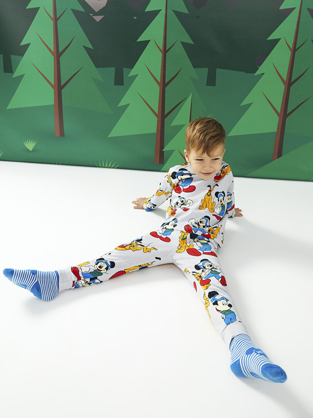 Gri Bisiklet Yaka Uzun Kollu Mickey Mouse Baskılı Erkek Bebek Pijama Takımı-2