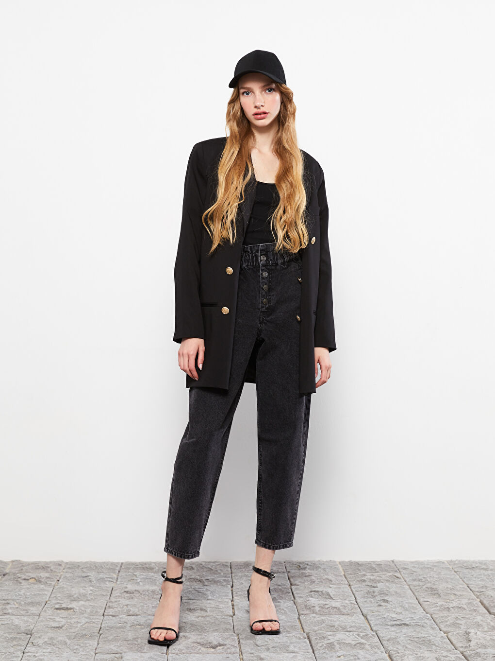 Siyah Kadın Düz Kep Şapka-1