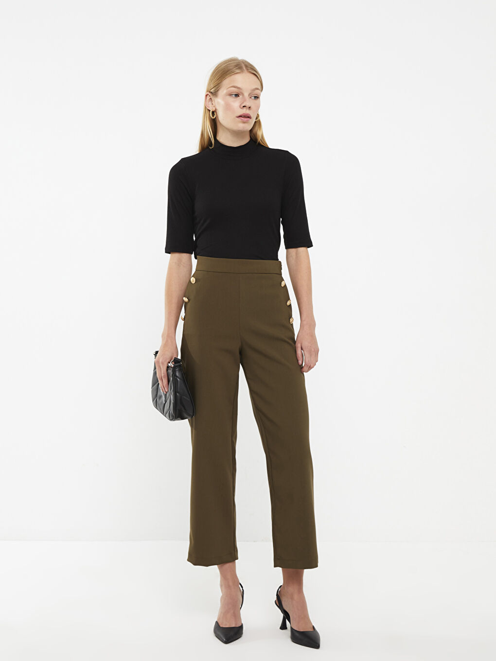 T-shirt pour Femmes à Manches Courtes Uni avec Col Cheminée-1