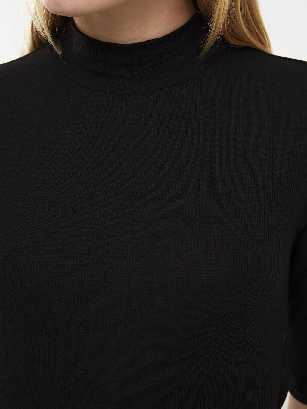 T-shirt pour Femmes à Manches Courtes Uni avec Col Cheminée-3