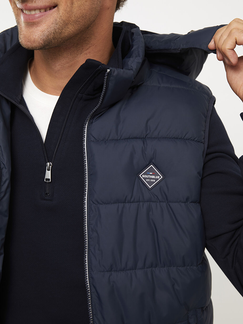 Standard Fit Funnel Neck Men's Puffer Gilet-6