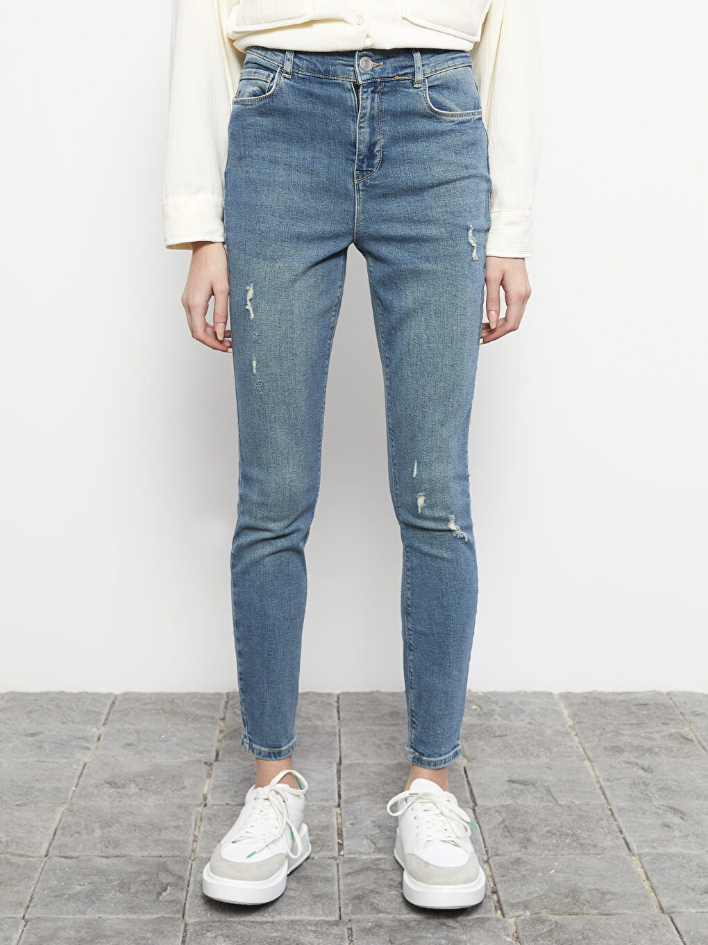 Women's Mercury Skinny Fit Straight Jean Pants-2