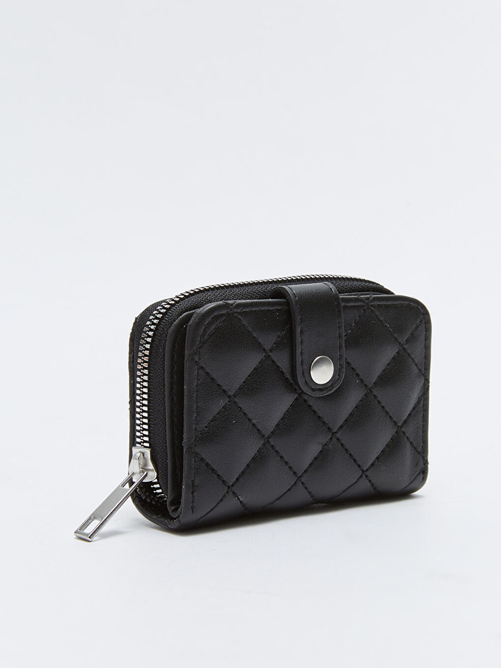 Siyah Deri Görünümlü Kapitoneli Kadın Cüzdan-1