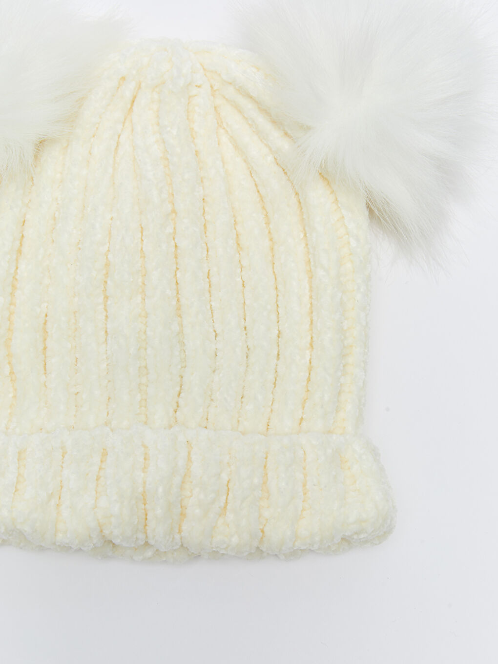 Girl's Pompom Chenille Beanie-3