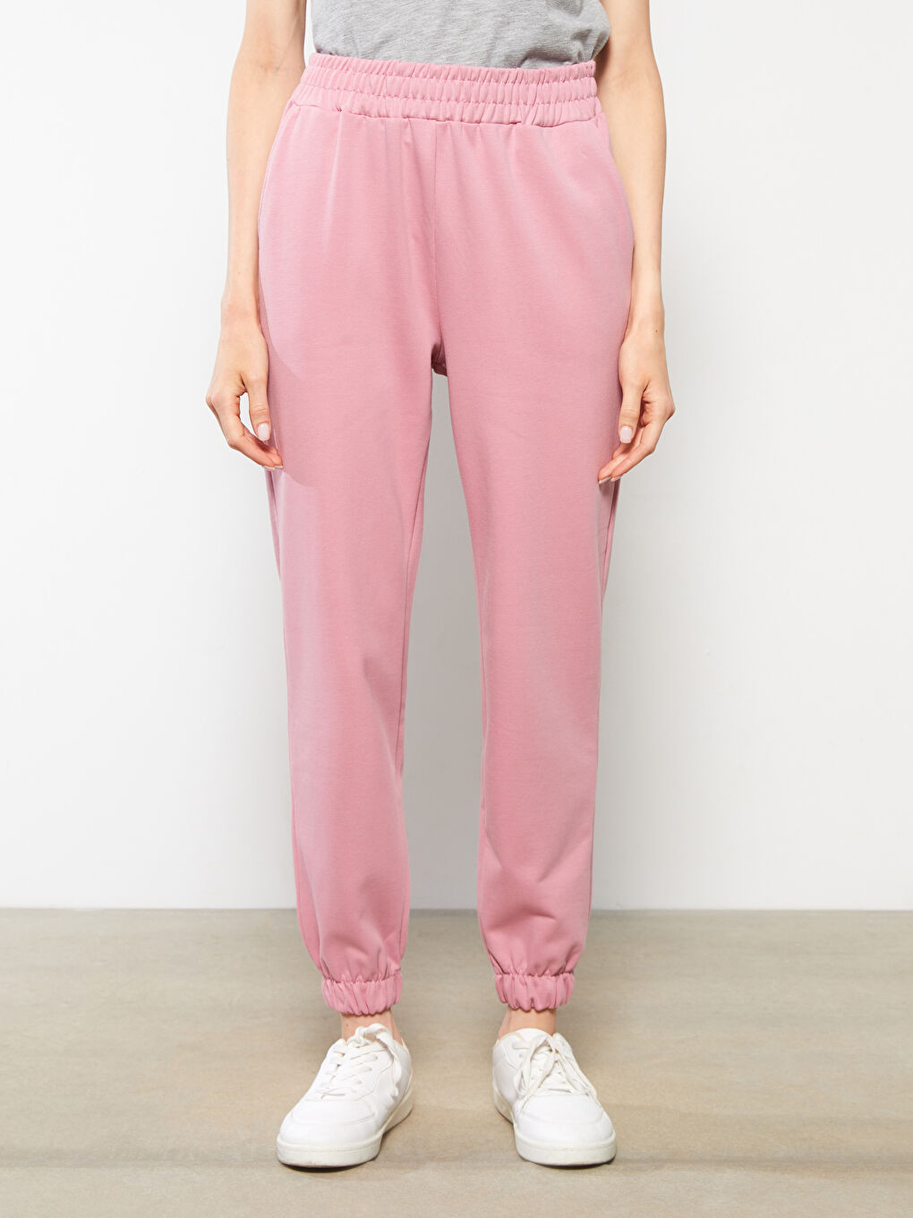 LCW ECO Women's Elasticated Waist Plain Jogger Sweatpants -W2BN82Z8-V08
