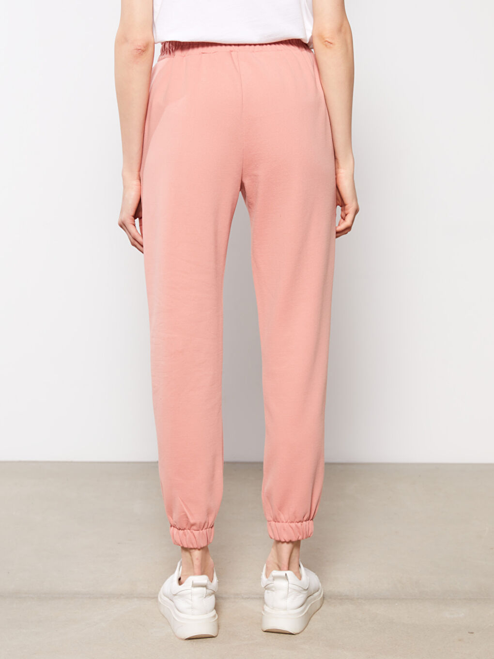 Women's Elasticated Waist Plain Jogger Sweatpants-3