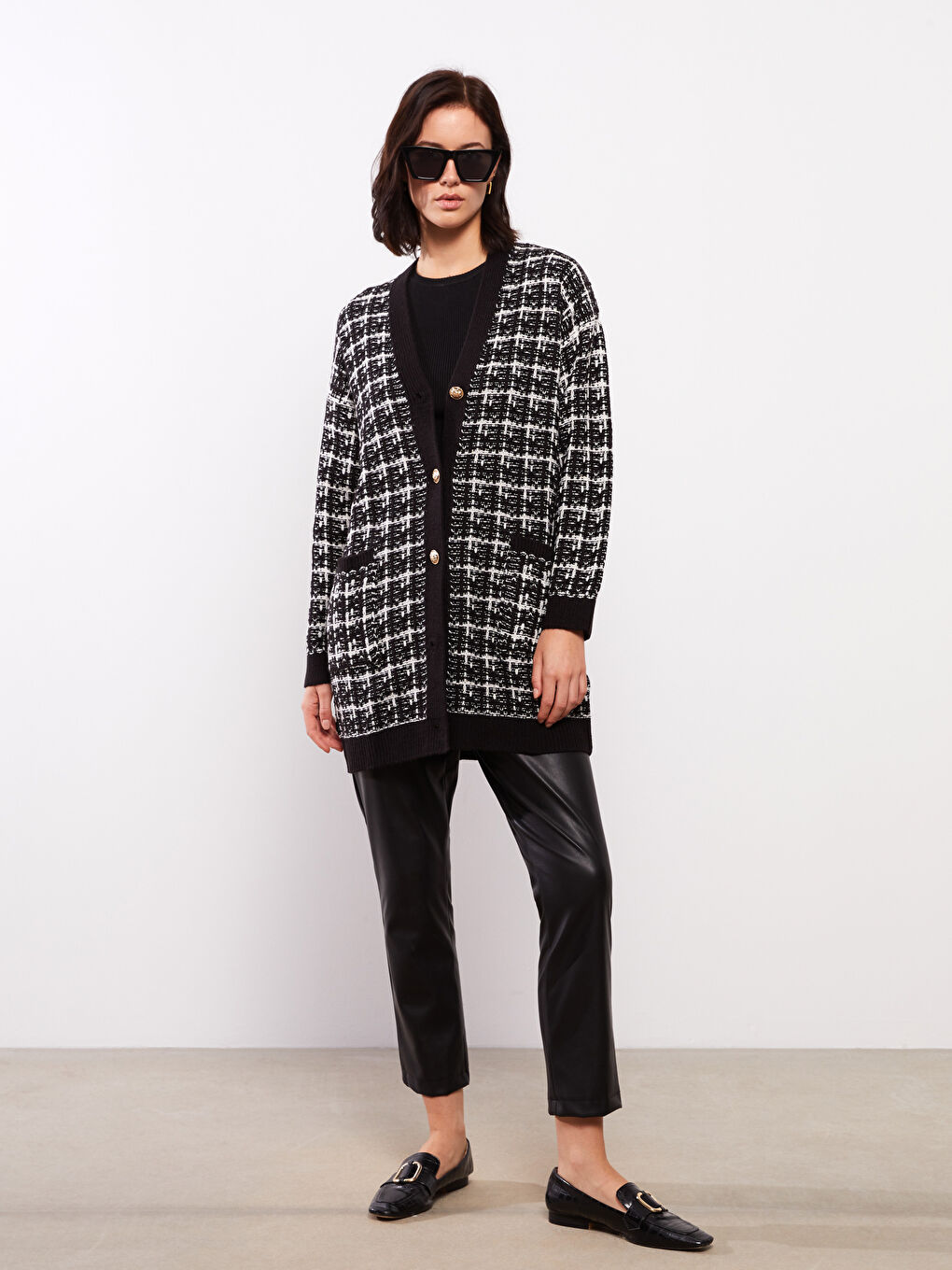 V Neck Patterned Women's Knitwear Cardigan-1