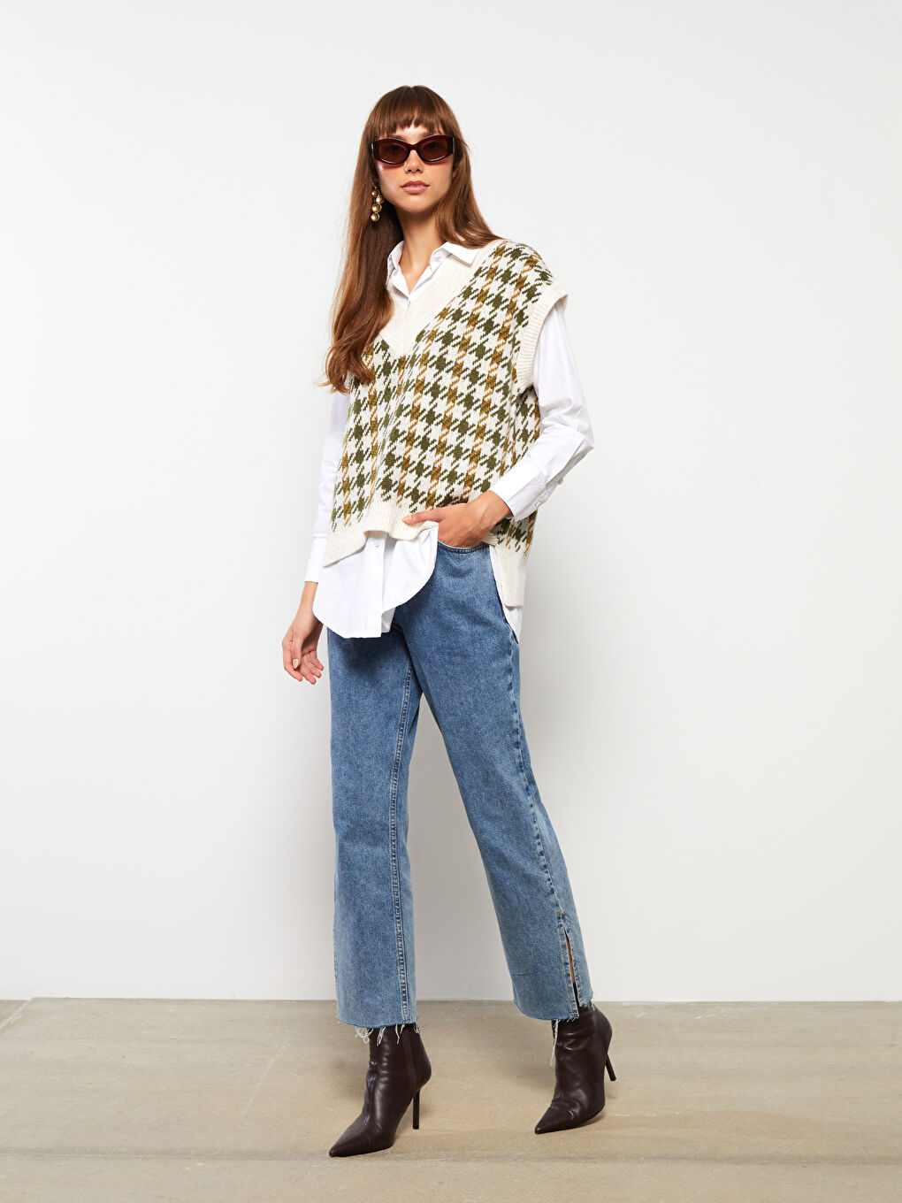 Yeşil V Yaka Desenli Kadın Triko Süveter