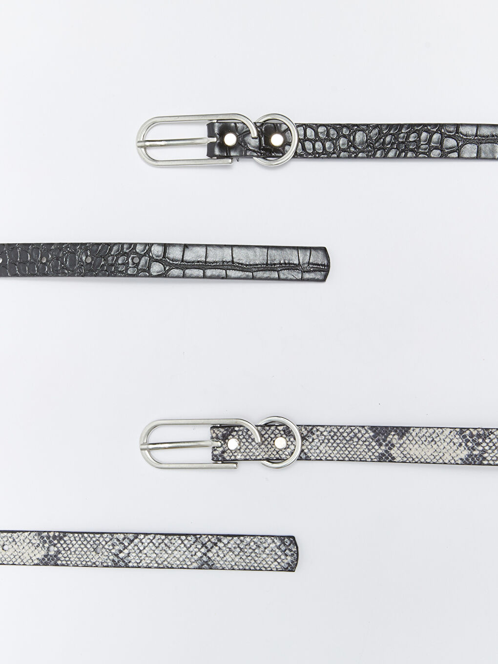 Siyah Deri Görünümlü Yılan Derisi Desenli Kadın Kemer 2'li-4
