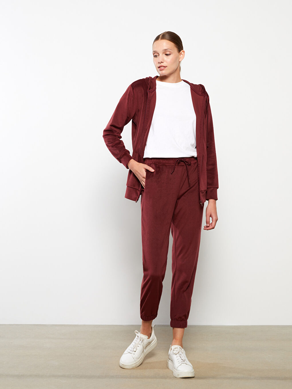 Bordo Beli Lastikli Düz Kadife Kadın Jogger Eşofman Altı-2