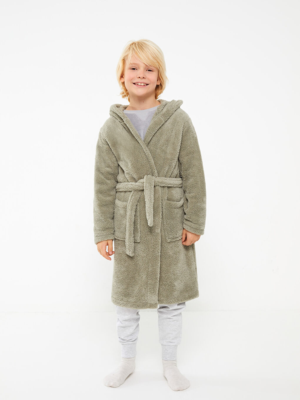 LCW HOME Long Sleeve Wellsoft Boy Dressing Gown -W2BP02Z4-GNZ