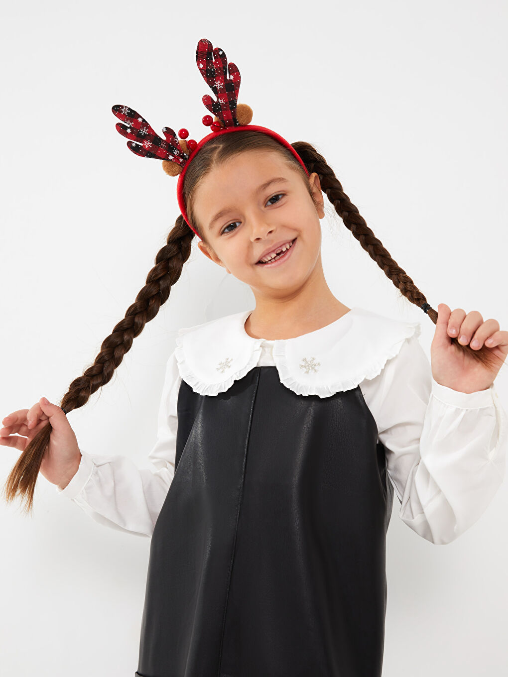 Baby Collar Embroidered Long Sleeve Poplin Girl Shirt