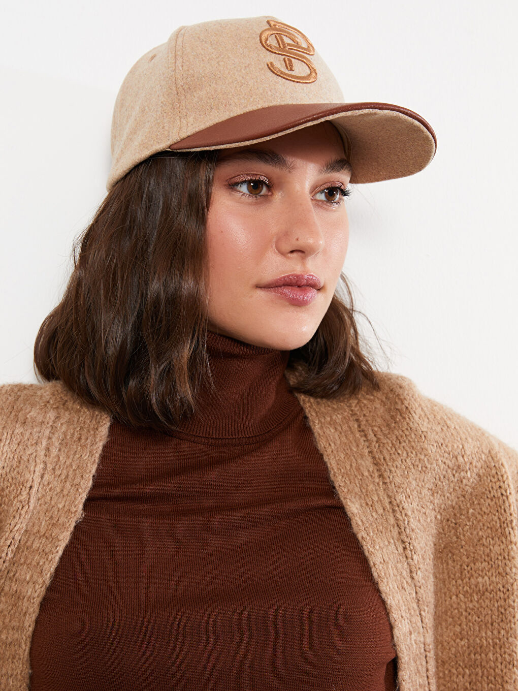 LCW ACCESSORIES Embroidered Women's Stamp Cap Hat -W2BP45Z8-QTC