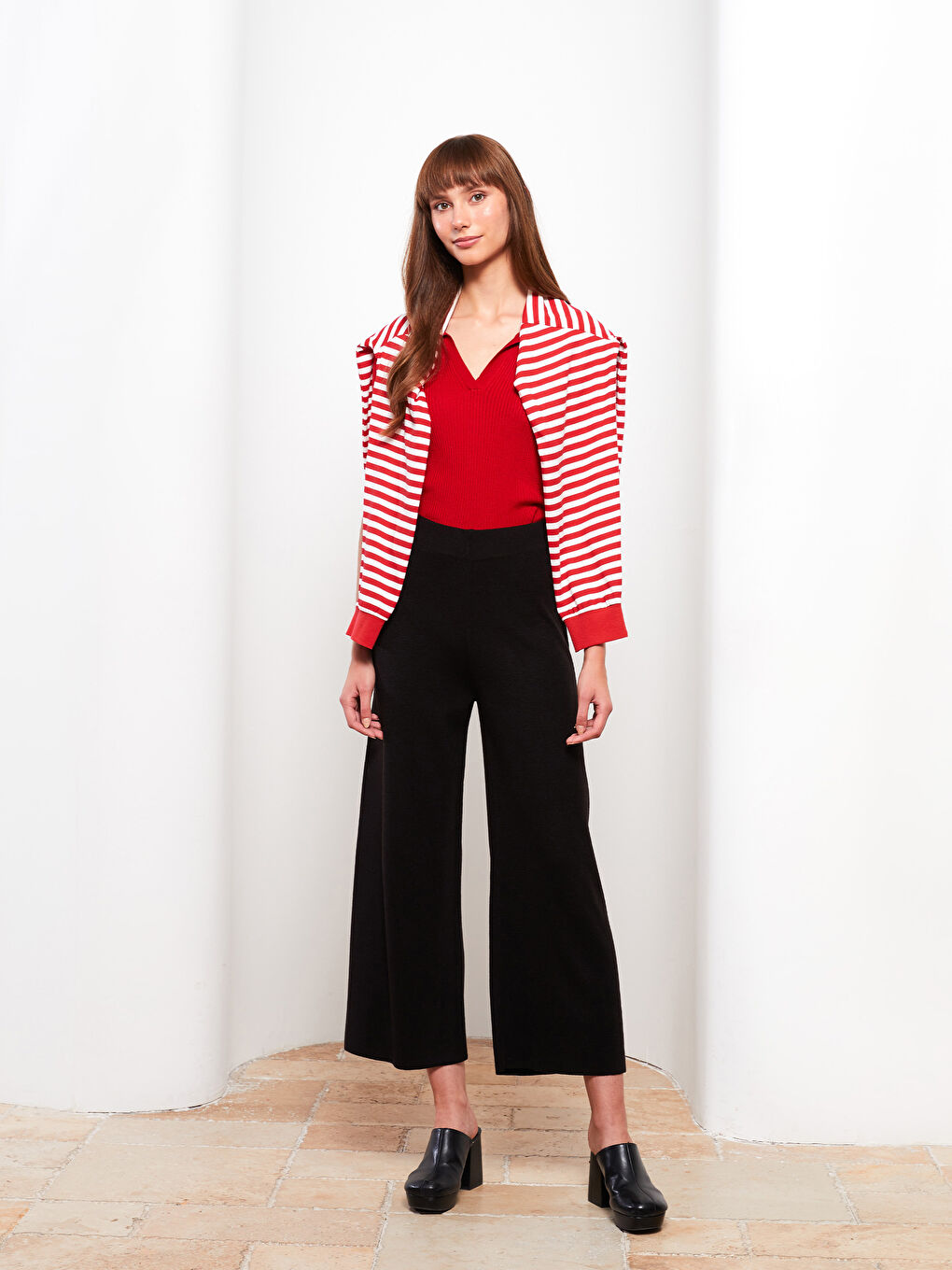 Siyah Kadın Beli Lastikli Düz Triko Pantolon