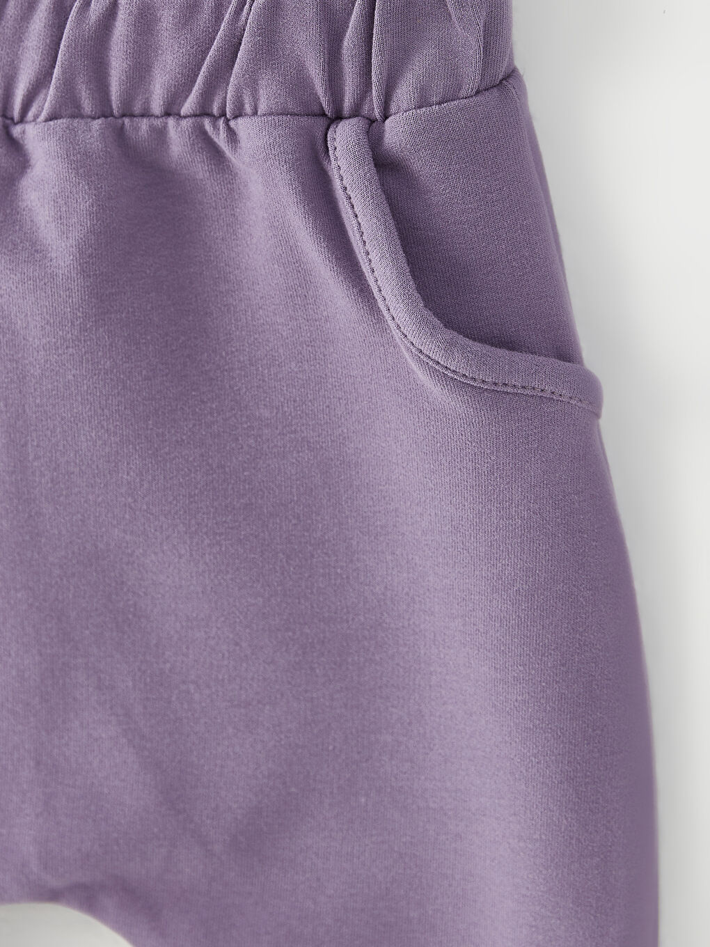 Bej Bisiklet Yaka Uzun Kollu Bambi Baskılı Kız Bebek Sweatshirt ve Pantolon 2'li Takım-3