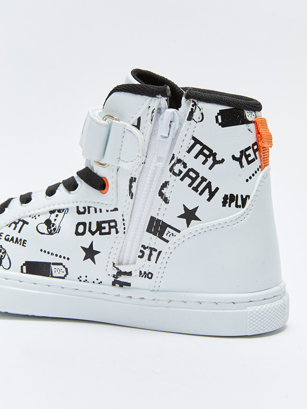 Beyaz Baskılı Cırt Cırt ve Fermuar Kapamalı Erkek Çocuk Bot-6