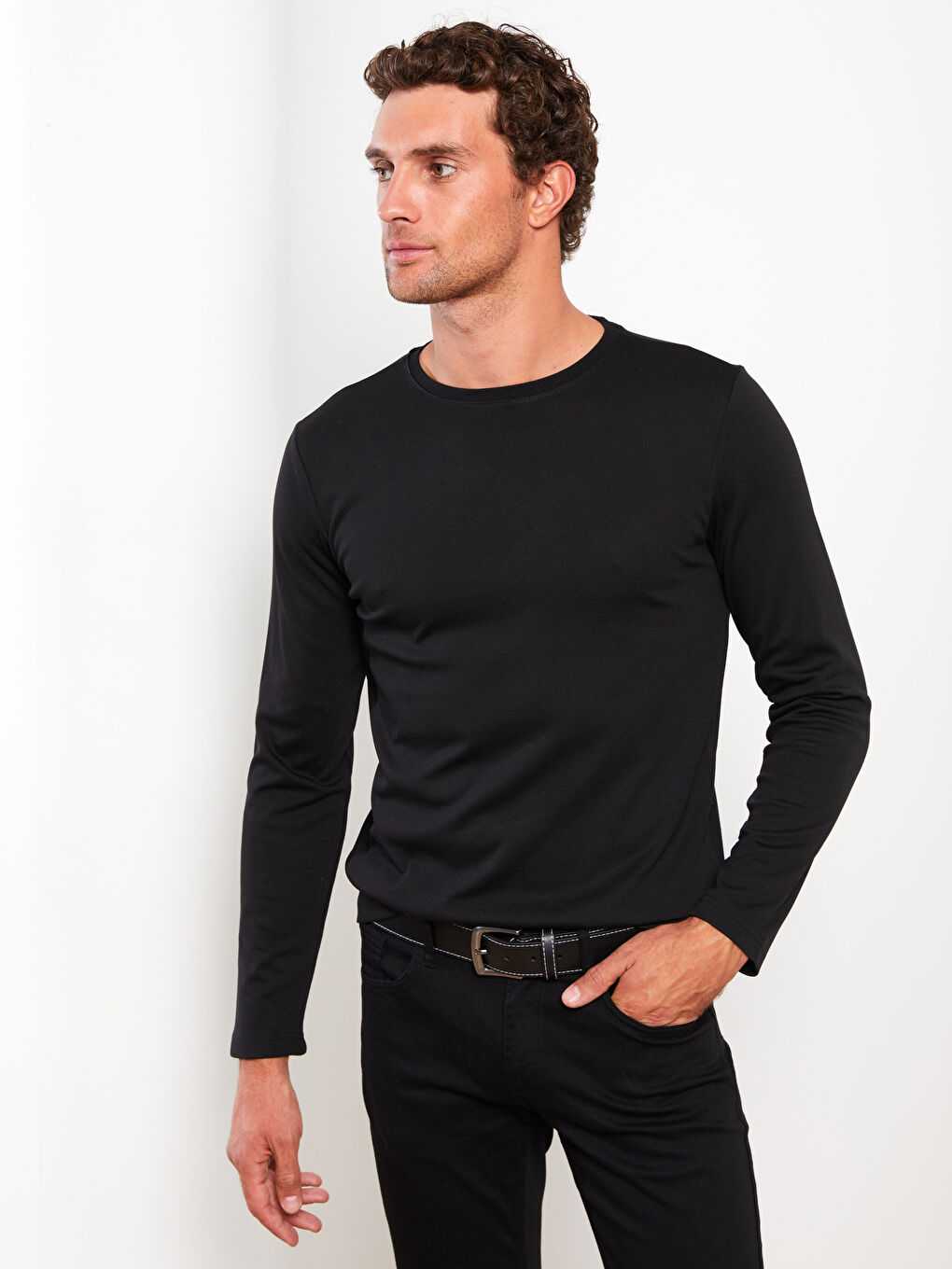 Siyah Bisiklet Yaka Uzun Kollu Erkek Tişört-1