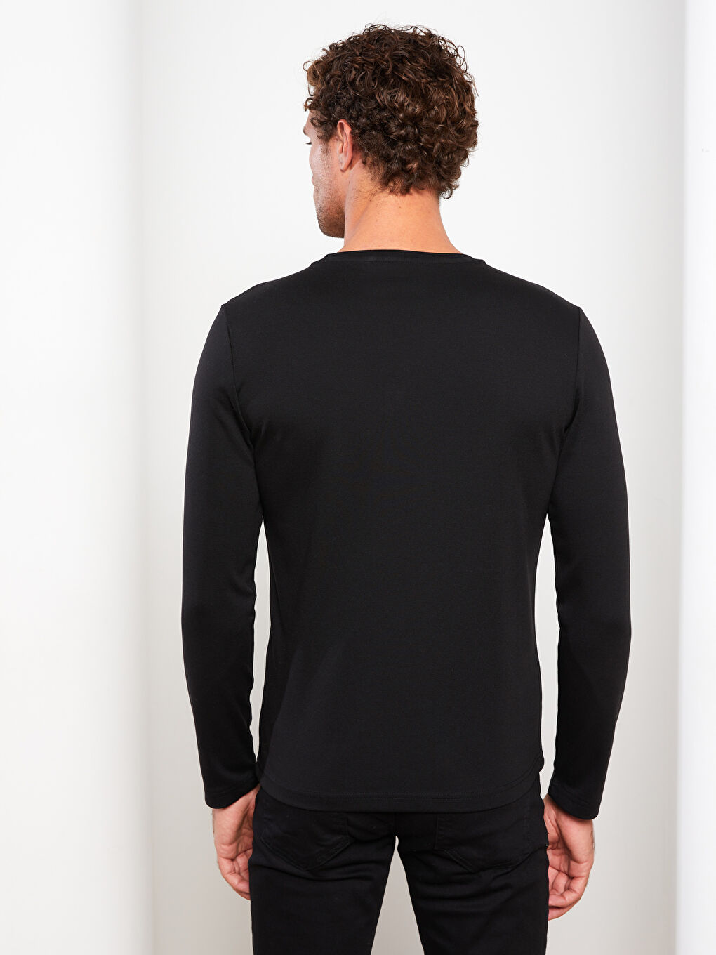 Siyah Bisiklet Yaka Uzun Kollu Erkek Tişört-4