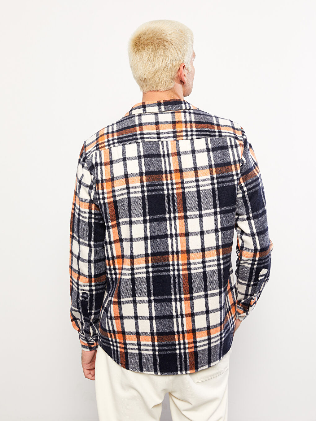 Chemise en flanelle à carreaux à manches longues coupe régulière pour hommes-4