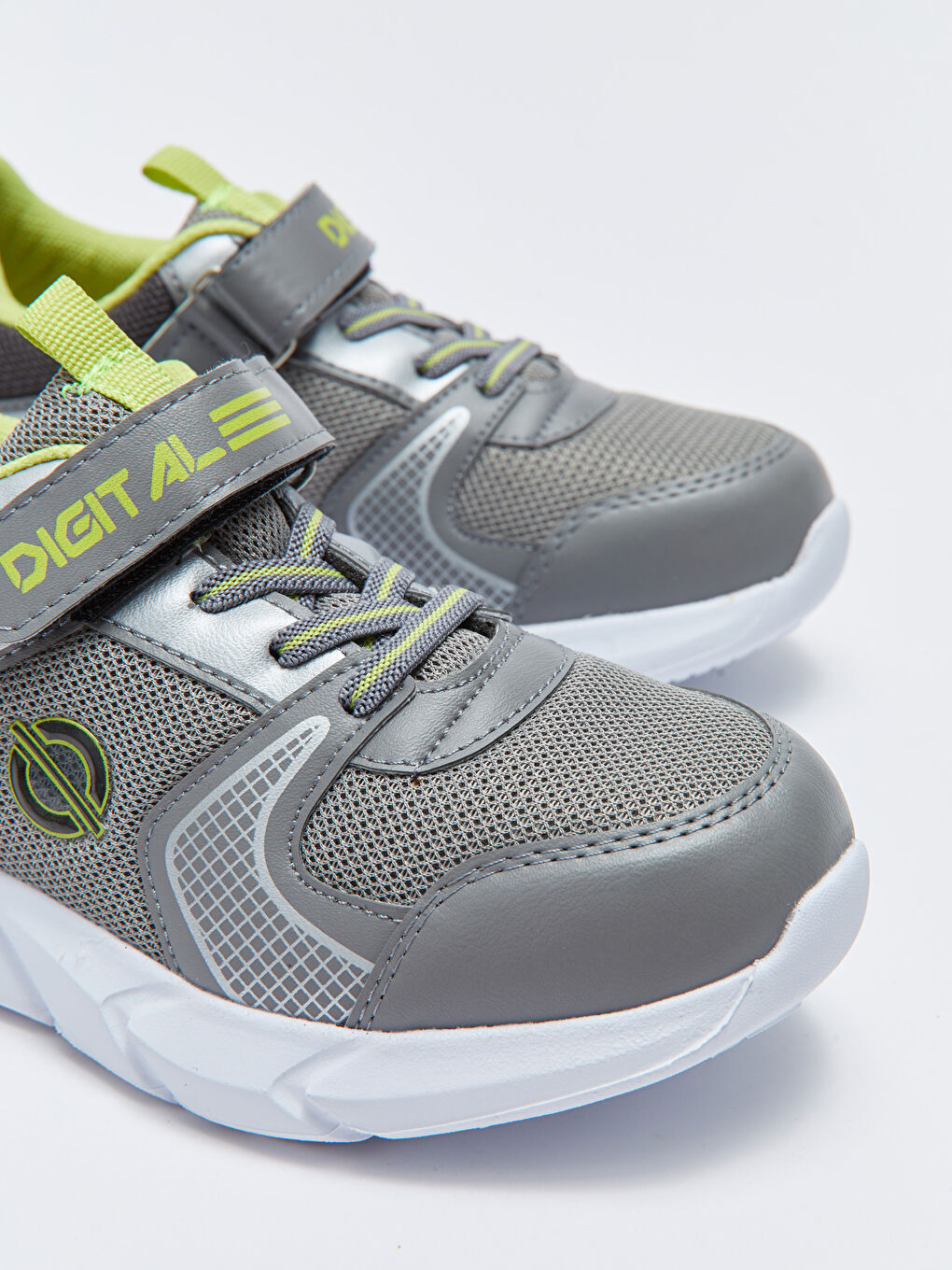 Gri Bağcık ve Cırt Cırtlı Erkek Çocuk Spor Ayakkabı-2
