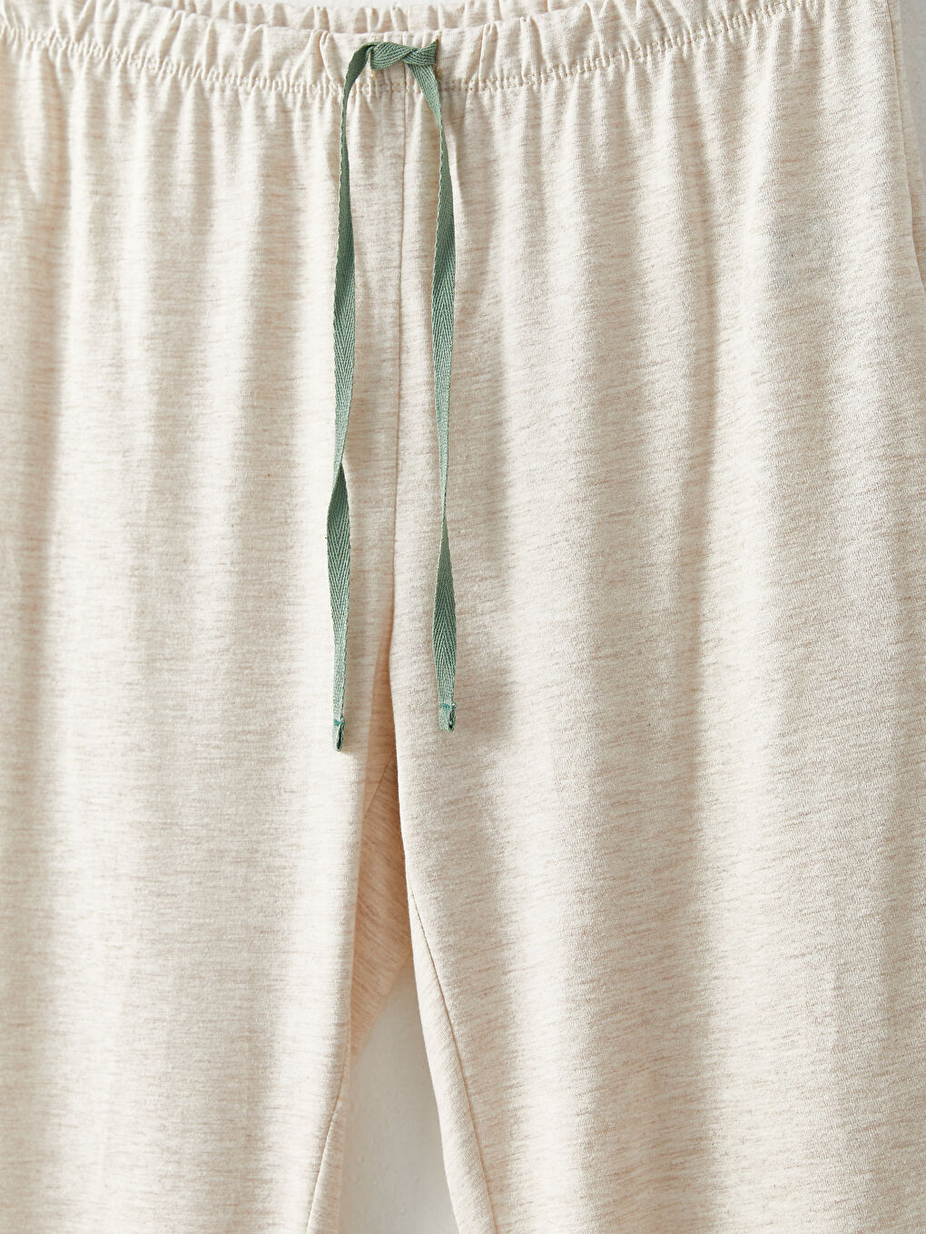 طقم بيجامة بياقة دائرية كم قصير مطبوع للسيدات-8