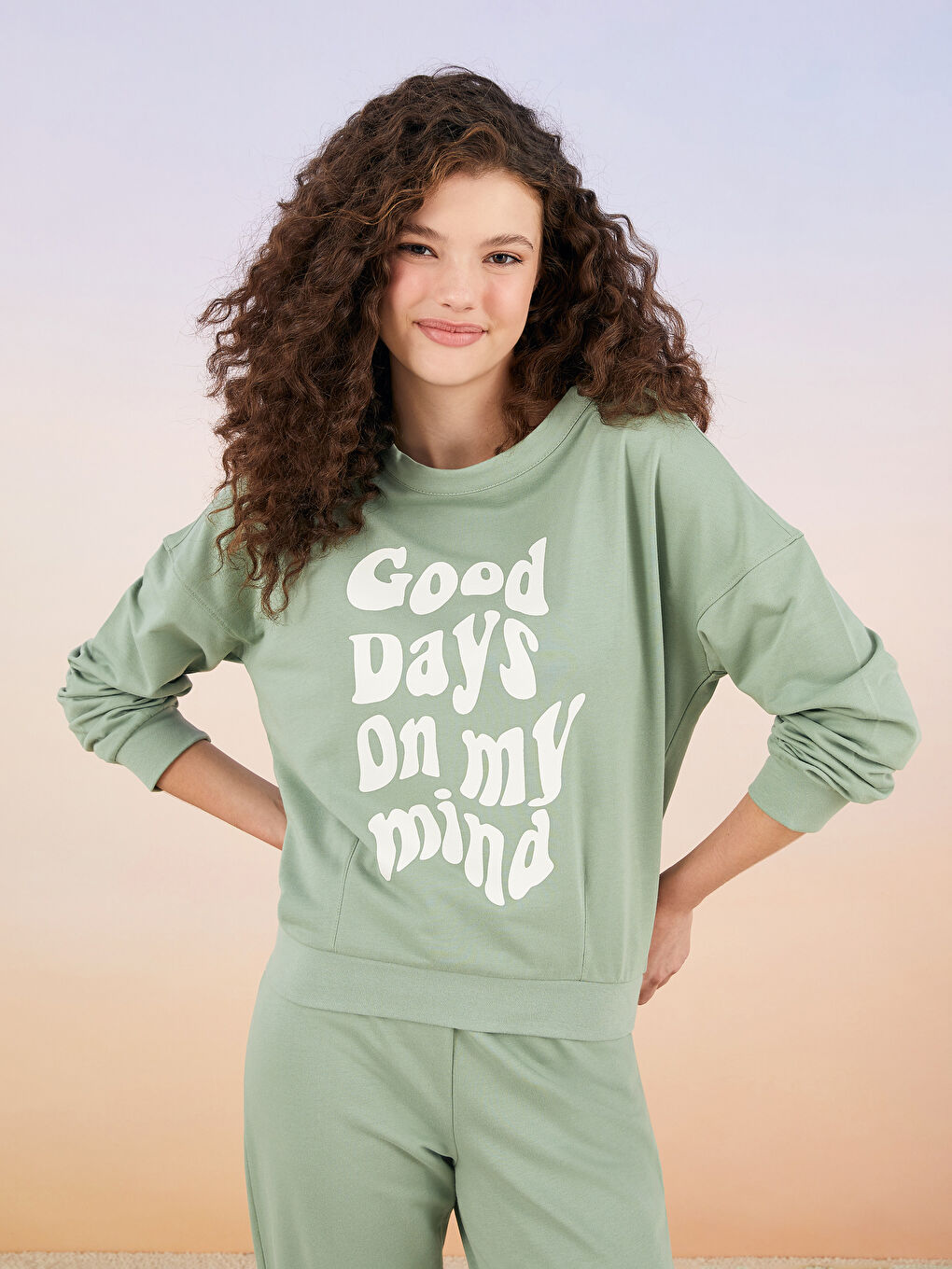 طقم بيجامة كم طويل ياقة دائرية مطبوع قطن للسيدات-2