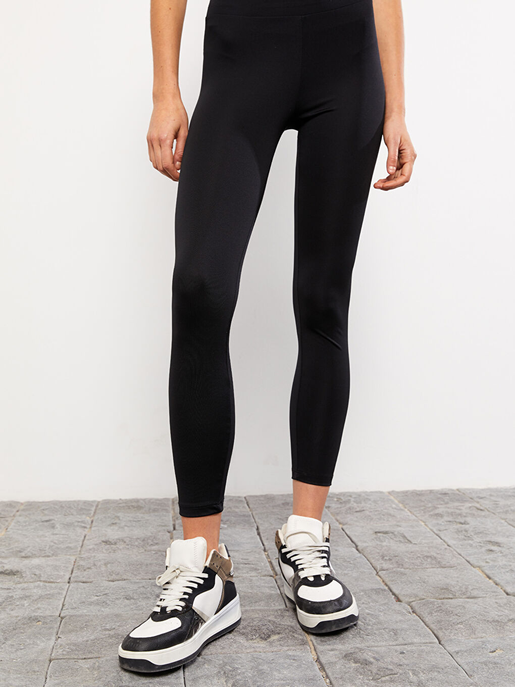 Siyah Kadın Beli Lastikli Düz Tayt-3