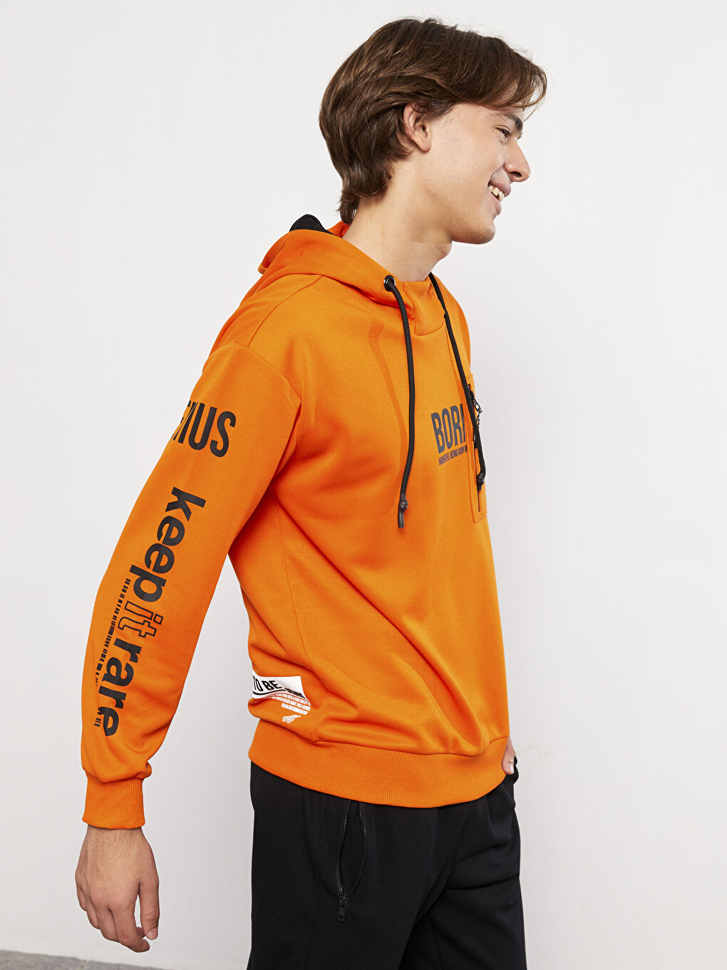 Turuncu Uzun Kollu Baskılı Erkek Hoodie-1