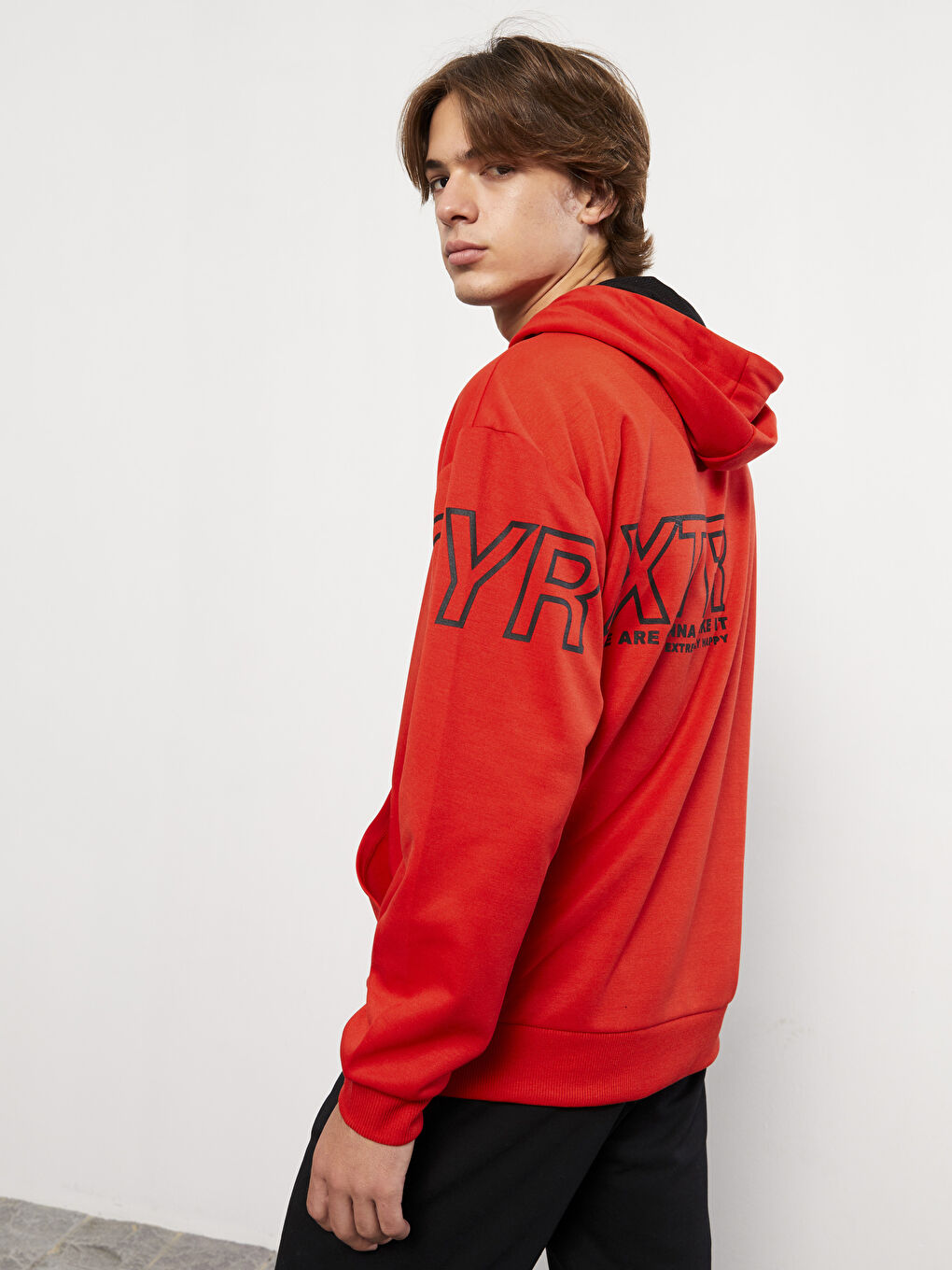 Kırmızı Uzun Kollu Baskılı Erkek Hoodie