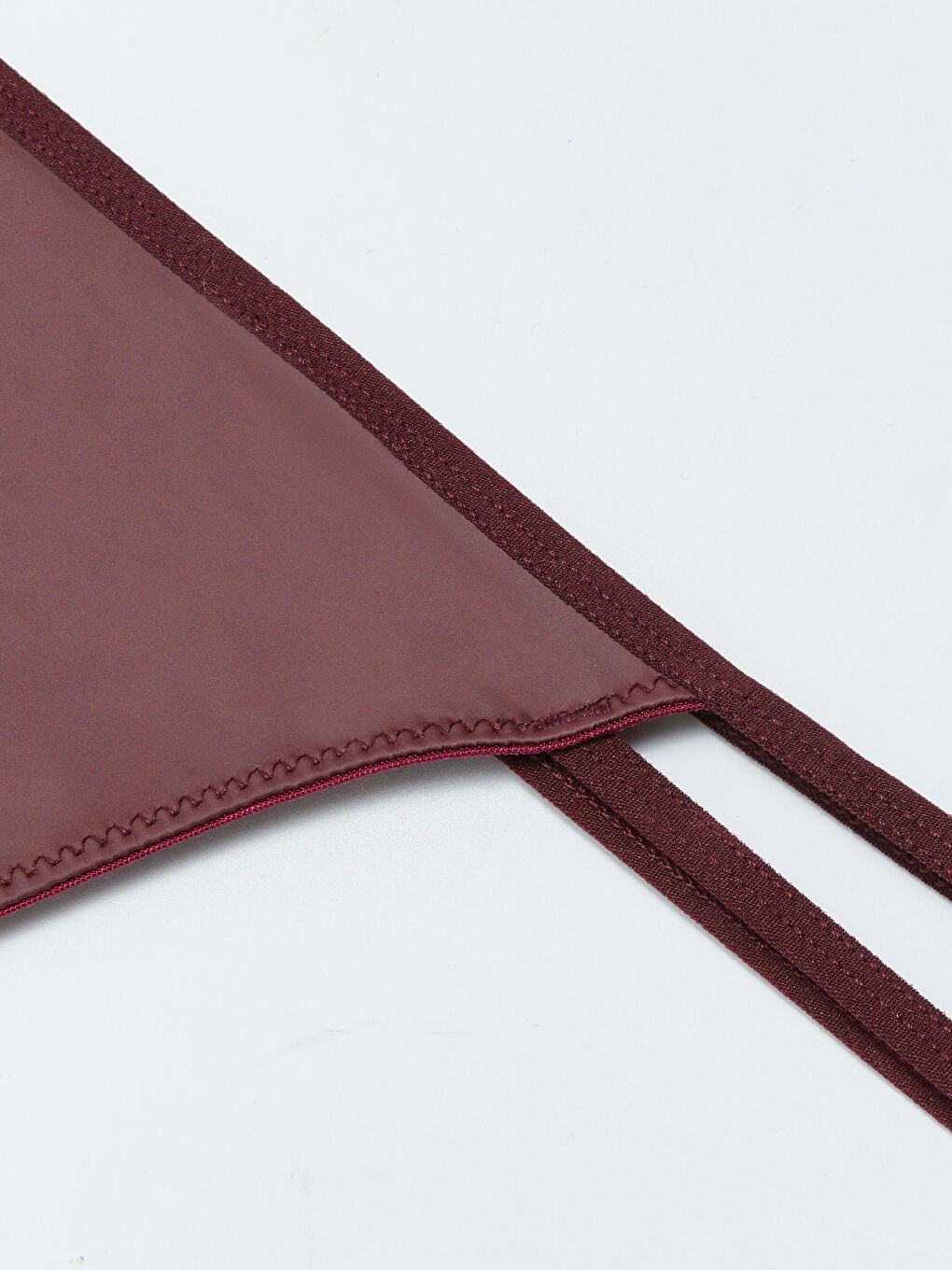 Bordo Düz Deri Görünümlü Fantezi Tanga Külot-2