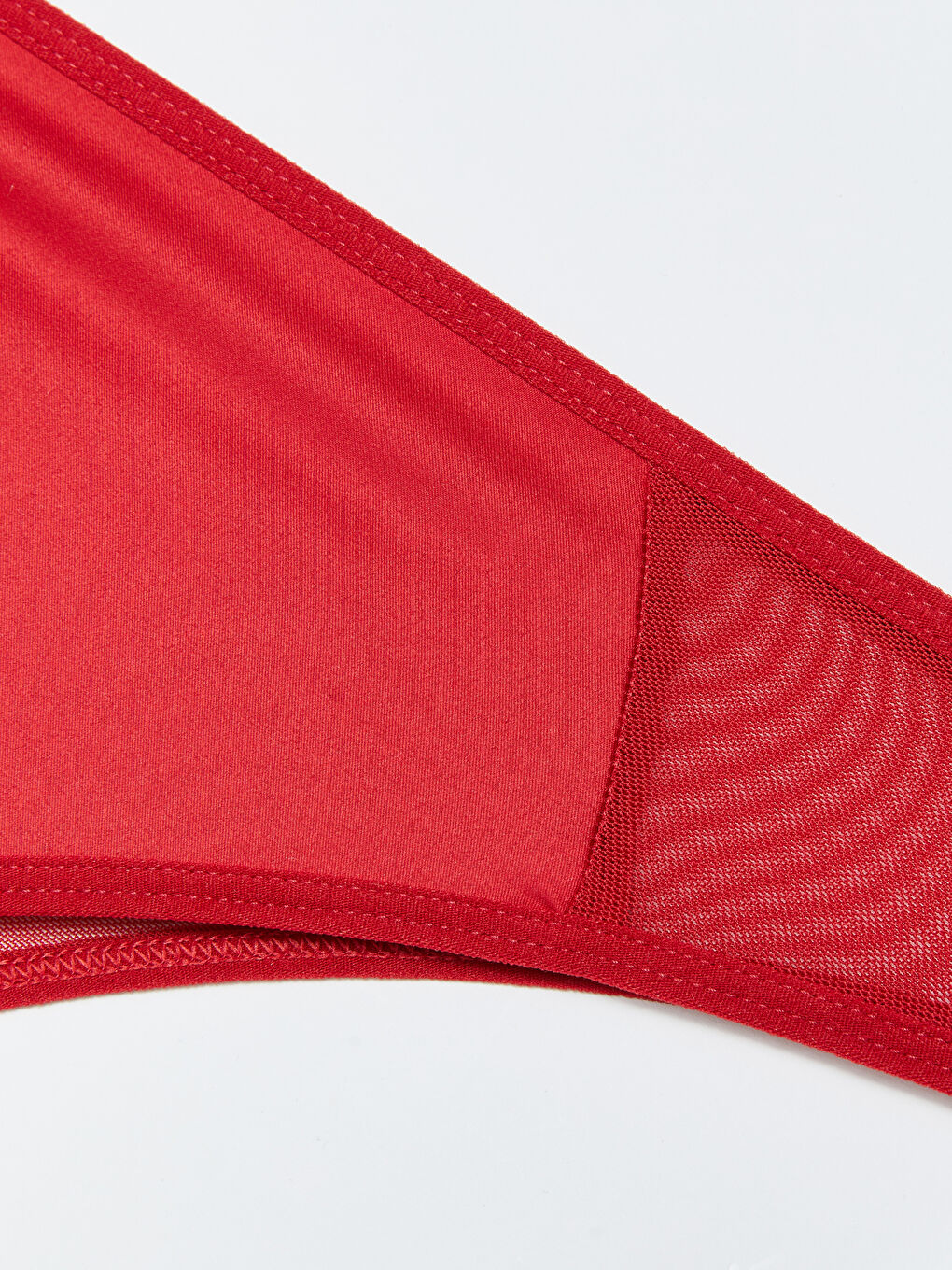 Kırmızı File Detaylı Düz Fantezi Brazilian Külot-2