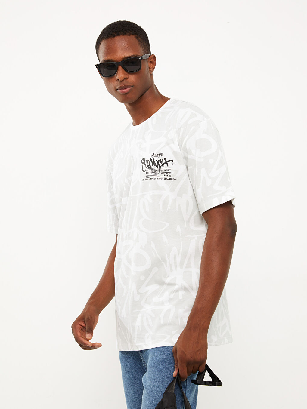 Beyaz Bisiklet Yaka Kısa Kollu Baskılı Erkek Tişört-2