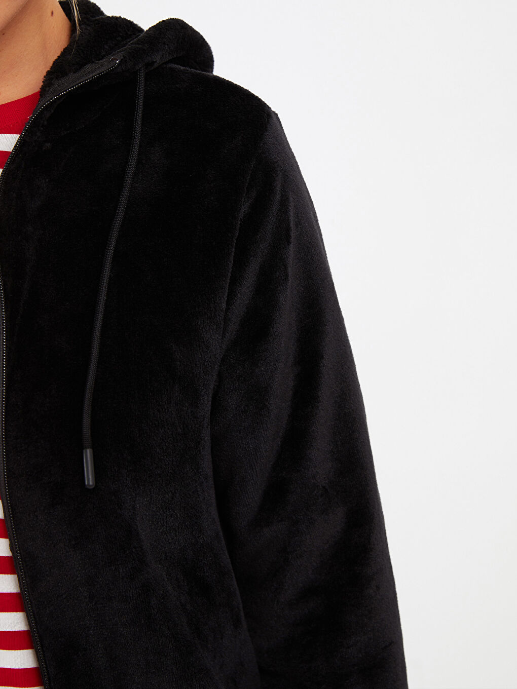 Siyah Kapüşonlu Düz Uzun Kollu Kadife Kadın Spor Hırka-2