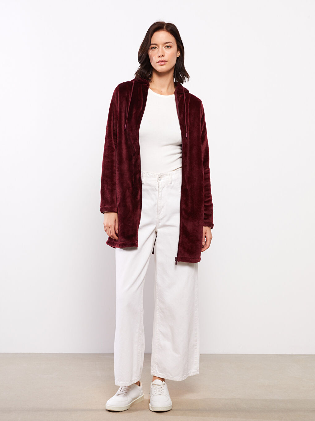 Bordo Kapüşonlu Düz Uzun Kollu Kadife Kadın Spor Hırka-1