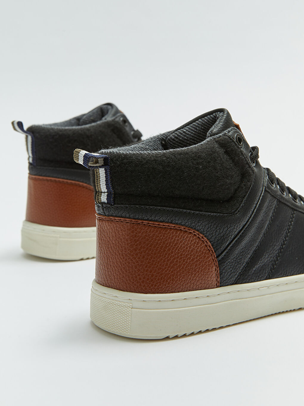 Siyah Bağcıklı Bilek Boy Erkek Spor Ayakkabı-4