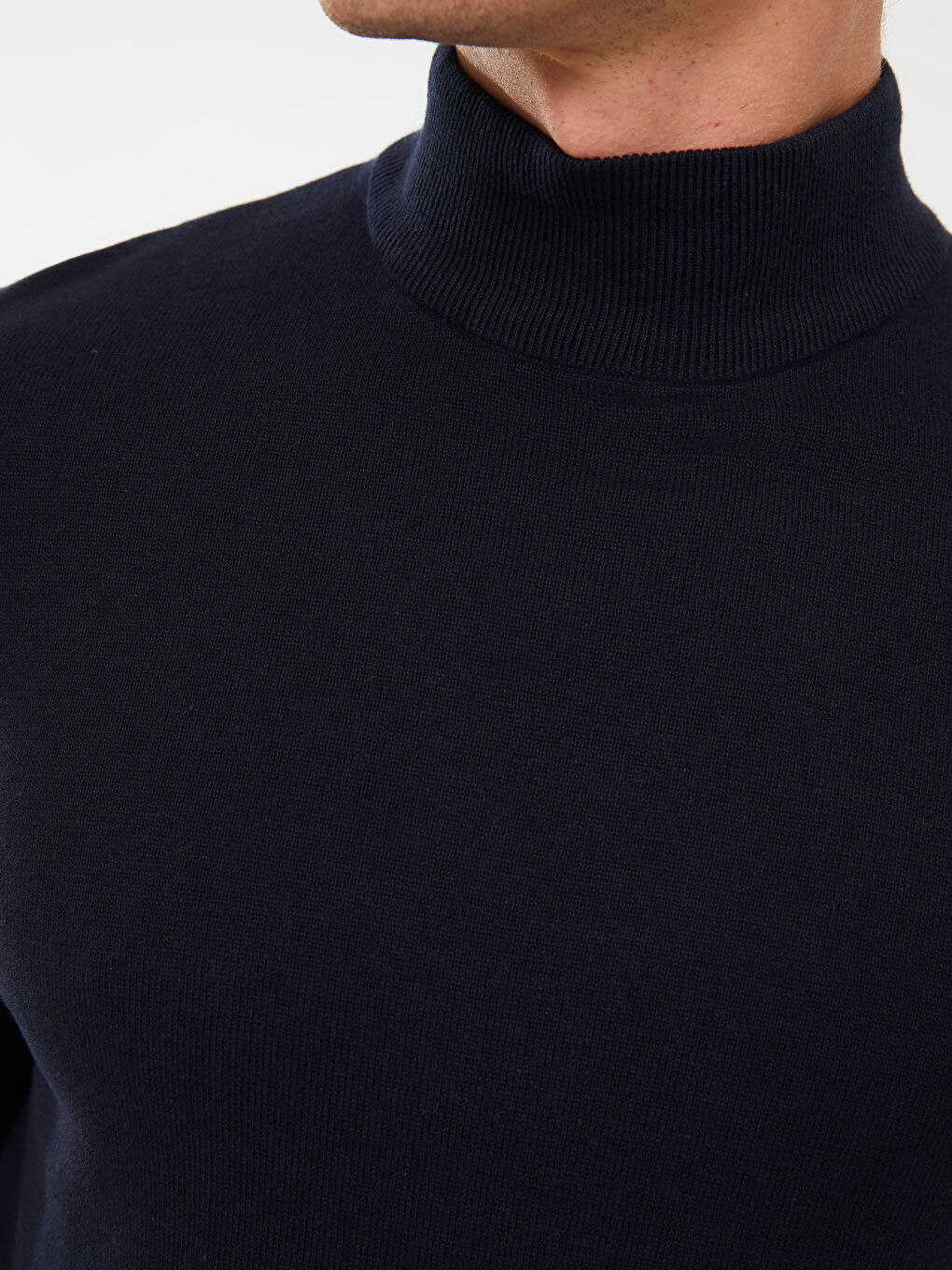 Pulover Tricotat pentru Bărbați cu Mânecă Lungă și Guler Înalt-3