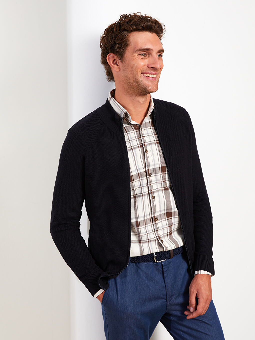 Lacivert Standart Kalıp Dik Yaka Erkek Triko Hırka