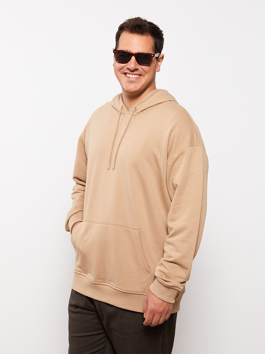 Bej Uzun Kollu Büyük Beden Erkek Hoodie-3
