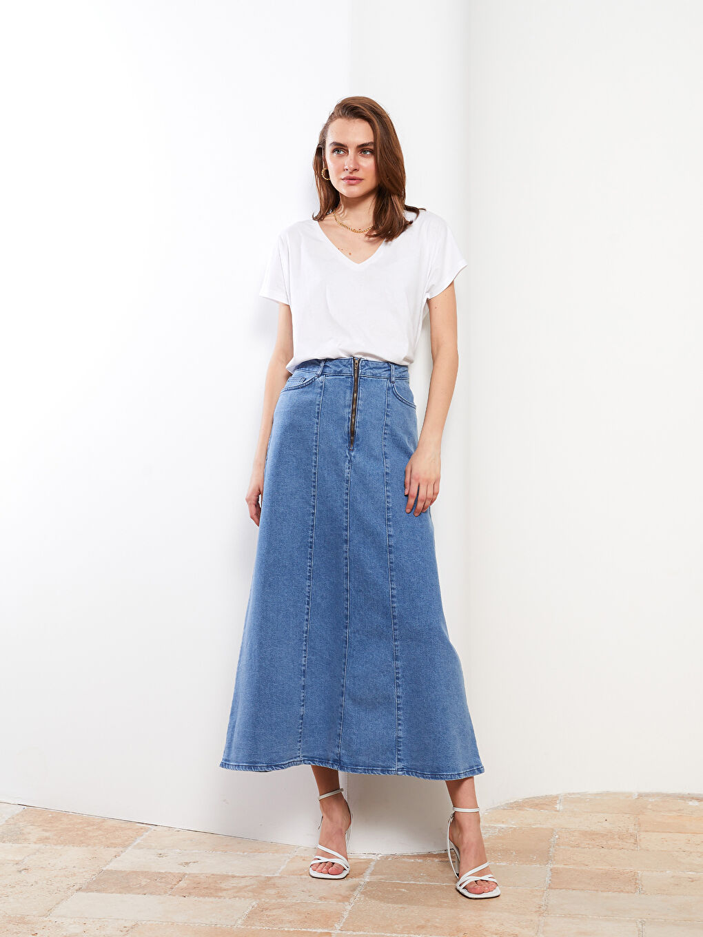 LCW ECO Women's Standard Fit Plain Denim Skirt -W2BY98Z8-311