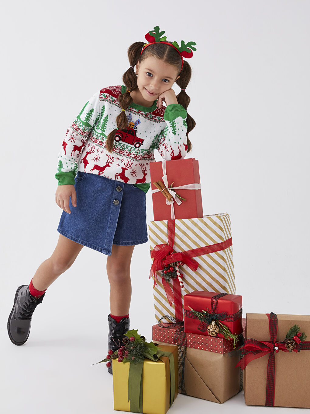 Ekru Bisiklet Yaka Yılbaşı Temalı Uzun Kollu Kız Çocuk Triko Kazak-1