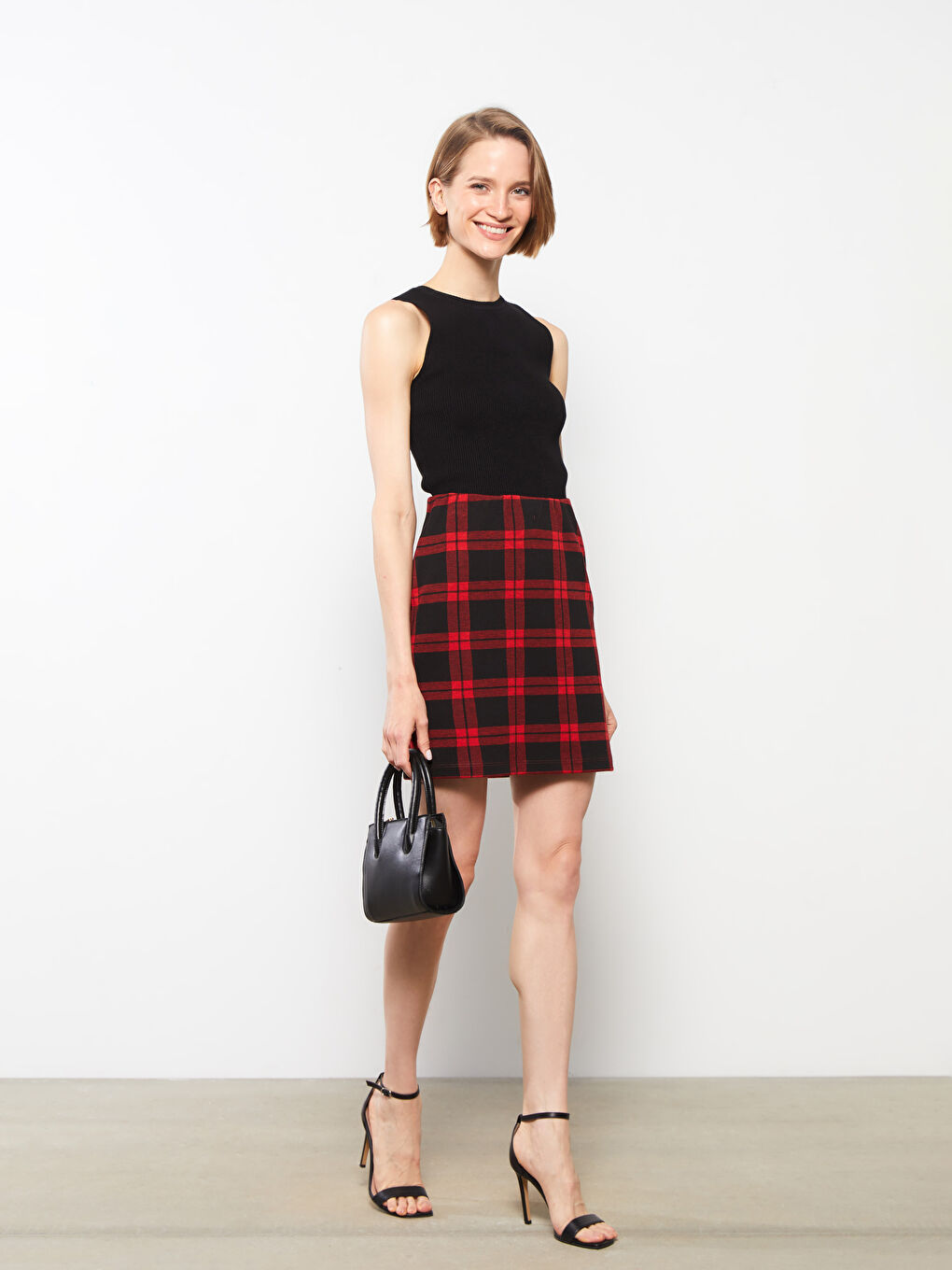 LCW ECO Slim Fit Plaid Women's Skirt -W2CA52Z8-LPB