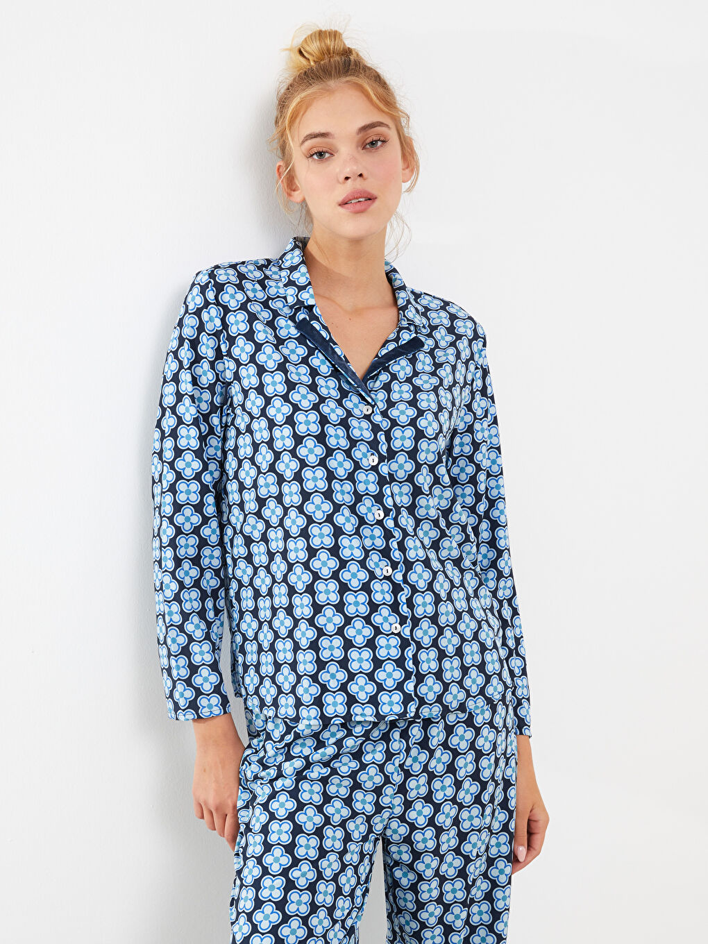 Mavi Gömlek Yaka Desenli Kadın Pijama Takımı
