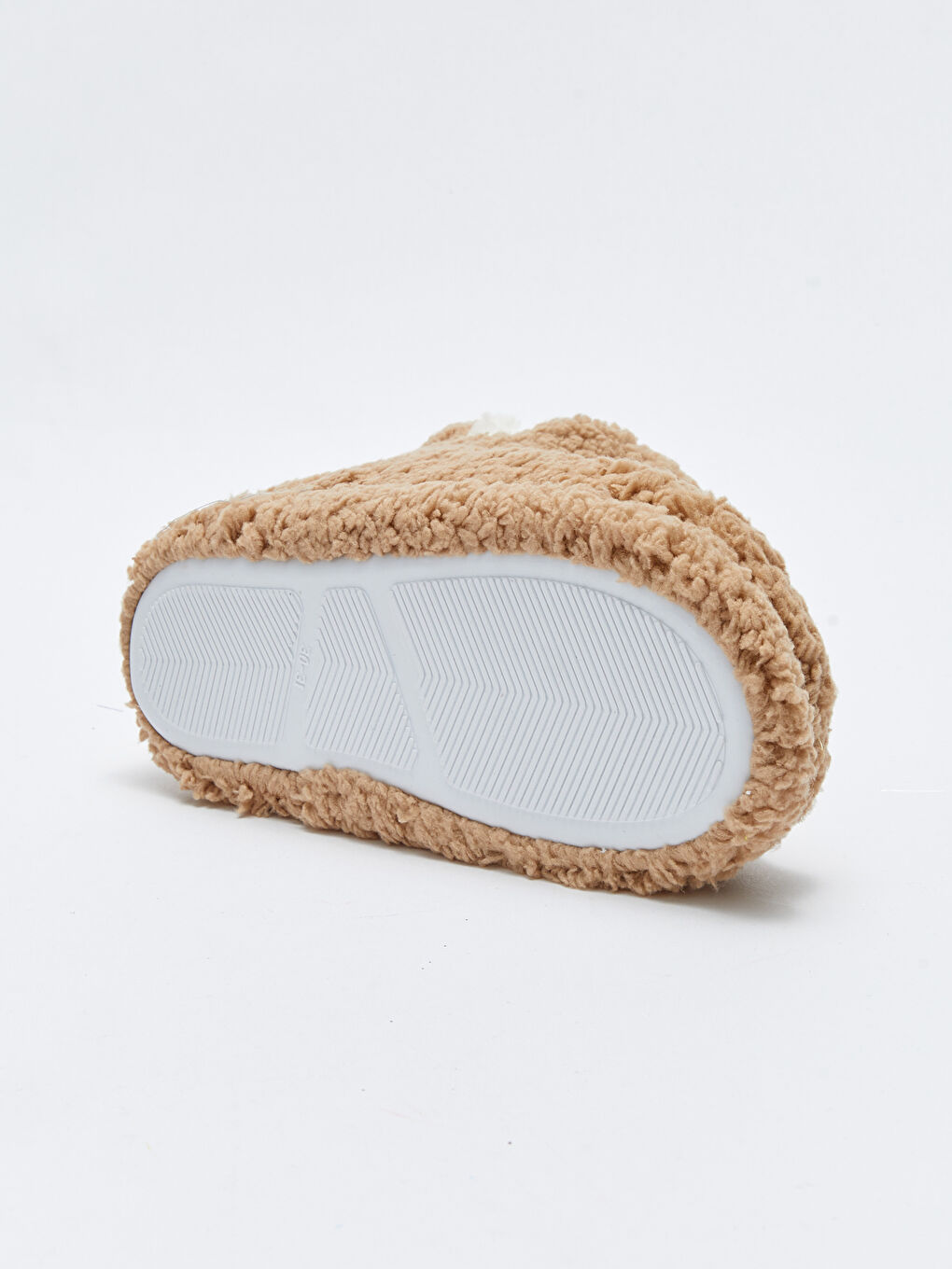 Bej Nakış Detaylı Pelüş Kız Çocuk Ev Botu-1