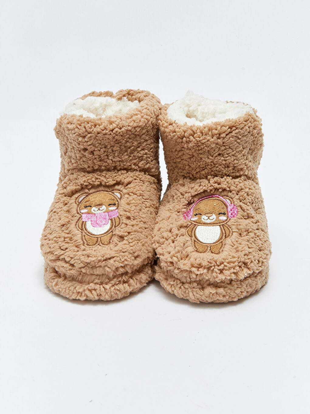 Bej Nakış Detaylı Pelüş Kız Çocuk Ev Botu-4