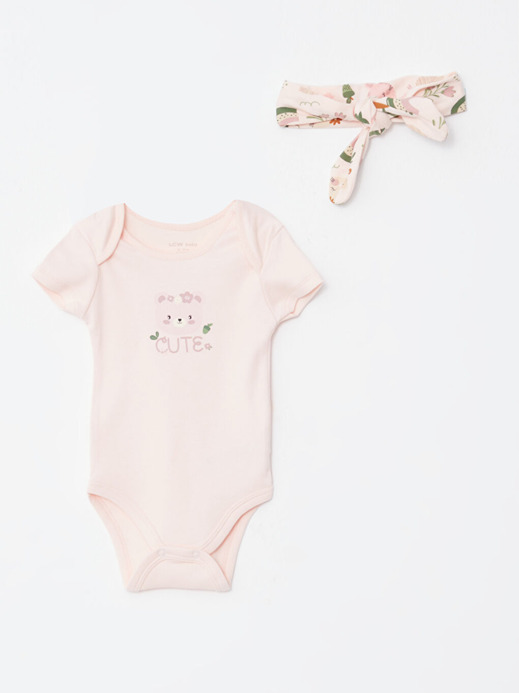 LCW baby طقم مستشفى للبنات الرضع ياقة دائرية كم طويل مطبوع ٣ قطع -W2CB67Z1-LSZ