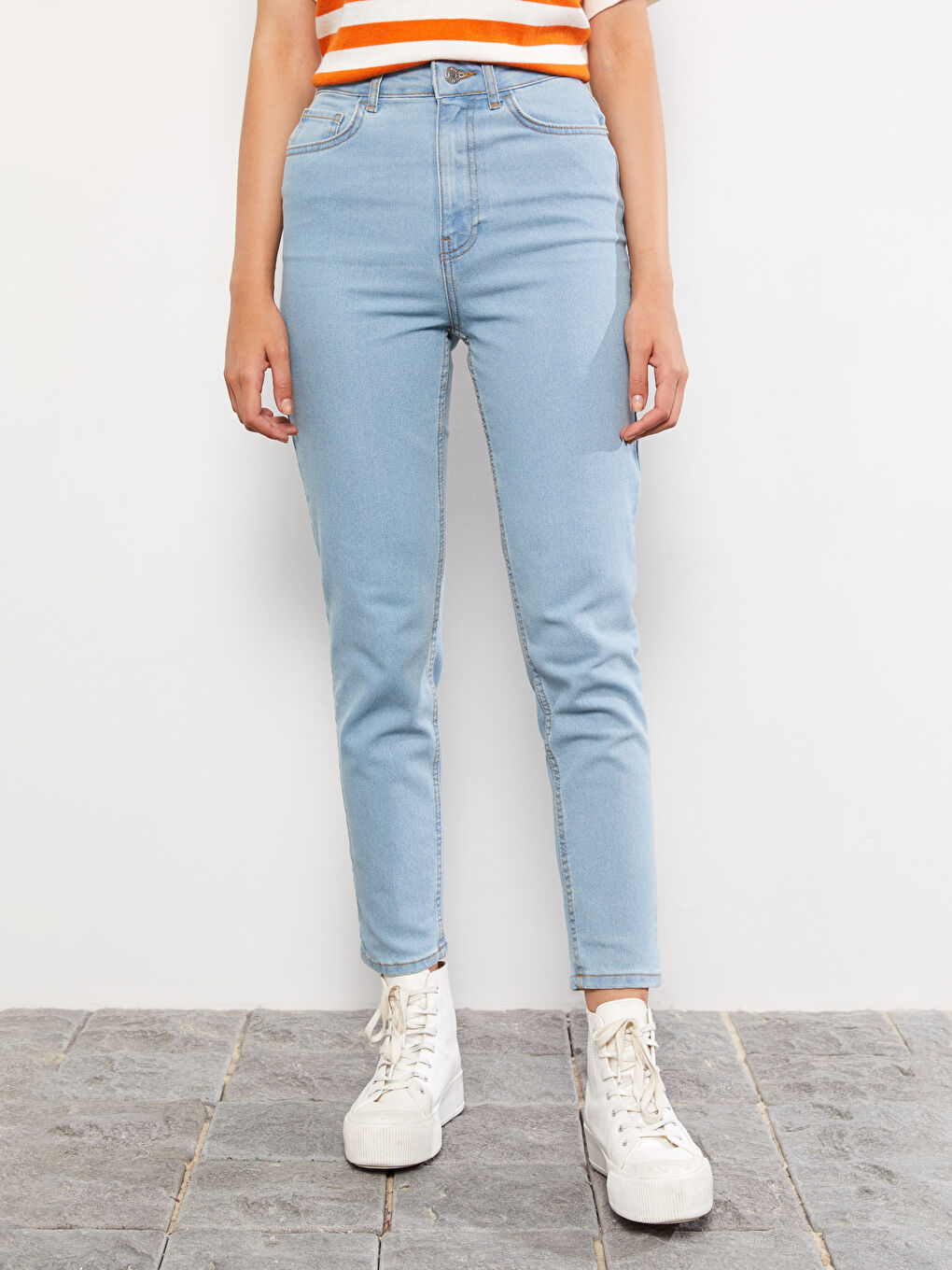 High Waist Slim Fit Women's Jeans-3