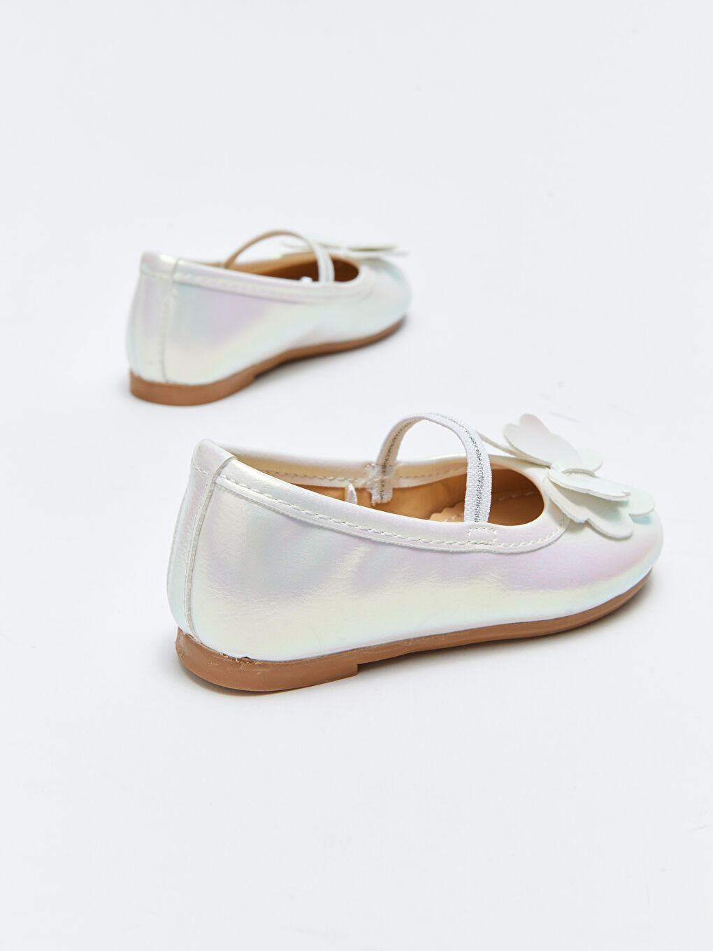 LCW STEPS Shiny Leather Look Bow Detailed Elastic Baby Girl Flats -W2CB95Z1-J5E